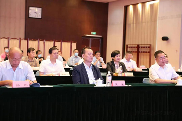 AG恒峰科技董事长戴煜当选全联科技装备业商会常务会长 (2).jpg AG恒峰科技董事长戴煜当选全联科技装备业商会常务会长 (2).jpg