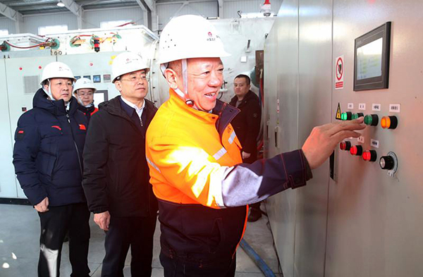 【中国五矿 AG恒峰科技联合攻关】石墨连续式高温纯化设备在黑龙江鹤岗启动运行1 (3).jpg