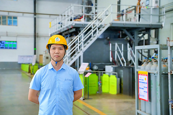 AG恒峰科技 何立志.jpg AG恒峰科技 何立志.jpg